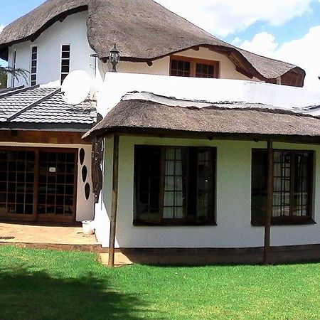 Warembo Lodge Grootvlei Экстерьер фото